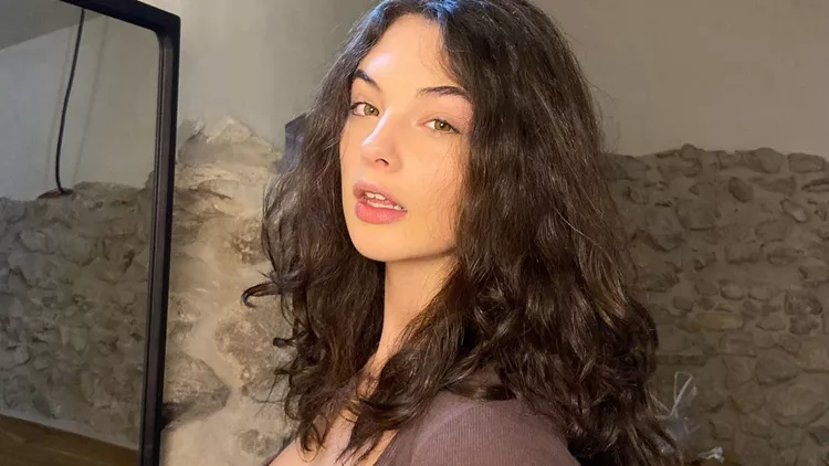 deva cassel