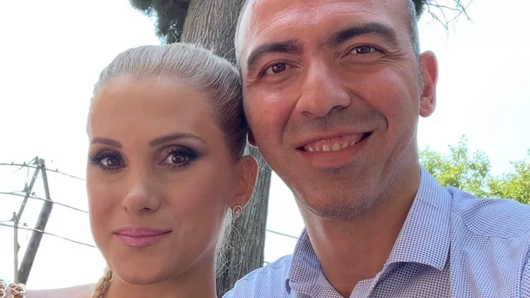 Δώρα Τσαμπάζη - Αλέξανδρος Νικολαίδης