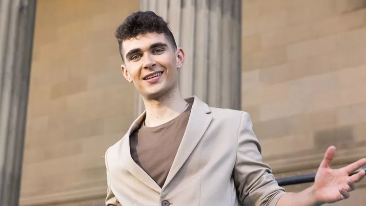 Victor Vernicos