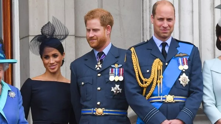 βασίλισσα ελισάβετ - meghan markle - kate middleton - πρίγκιπας harry - πρίγκιπας william