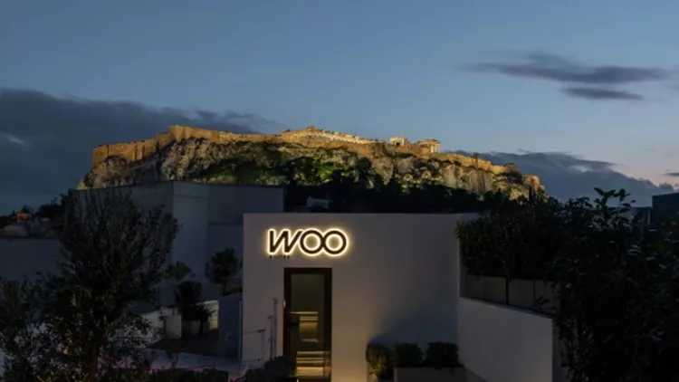 Woo