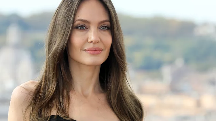 angelina jolie