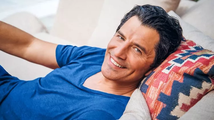 Σάκης Ρουβάς