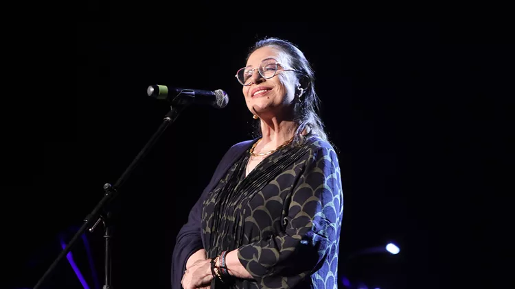 Χάρις Αλεξίου