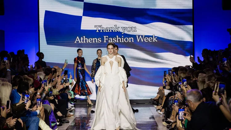 Τα highlights από την 33η Εβδομάδα Μόδας της Αθήνας που ολοκληρώθηκε με επιτυχία