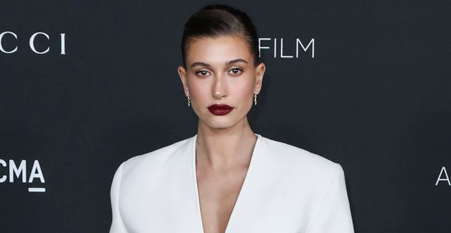 Hailey Bieber