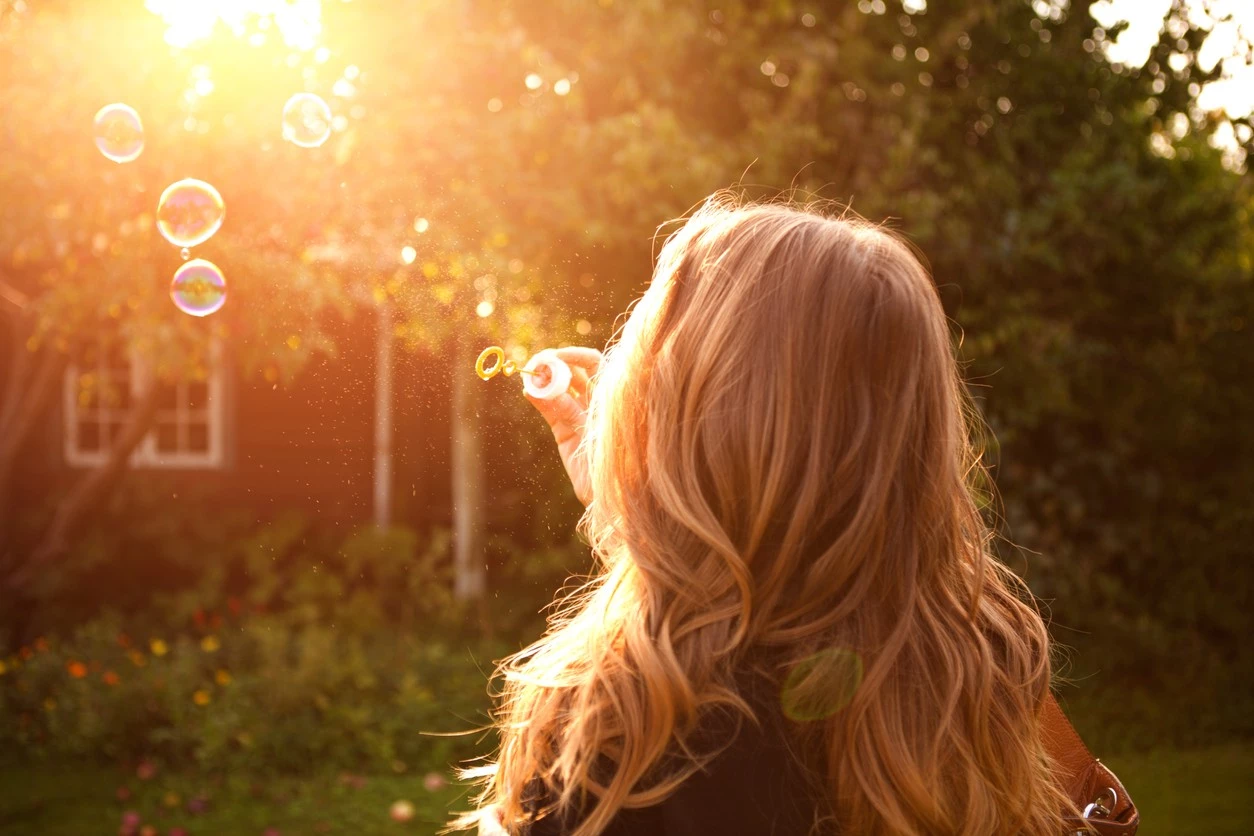 Τρόποι για να νικήσεις το στρες: 10 συνήθειες που θα σε βοηθήσουν