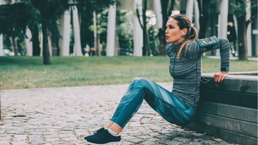 «Πώς θα διατηρήσω τα κιλά που έχασα;» | Οι 9 συνήθειες που συστήνουν οι διαιτολόγοι για να χάσεις ή να μην πάρεις βάρος