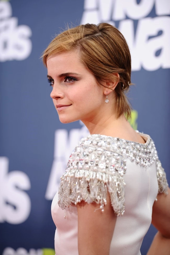 Η Emma Watson κουρεύτηκε ξανά - Και ναι, της πάει πολύ - εικόνα 2