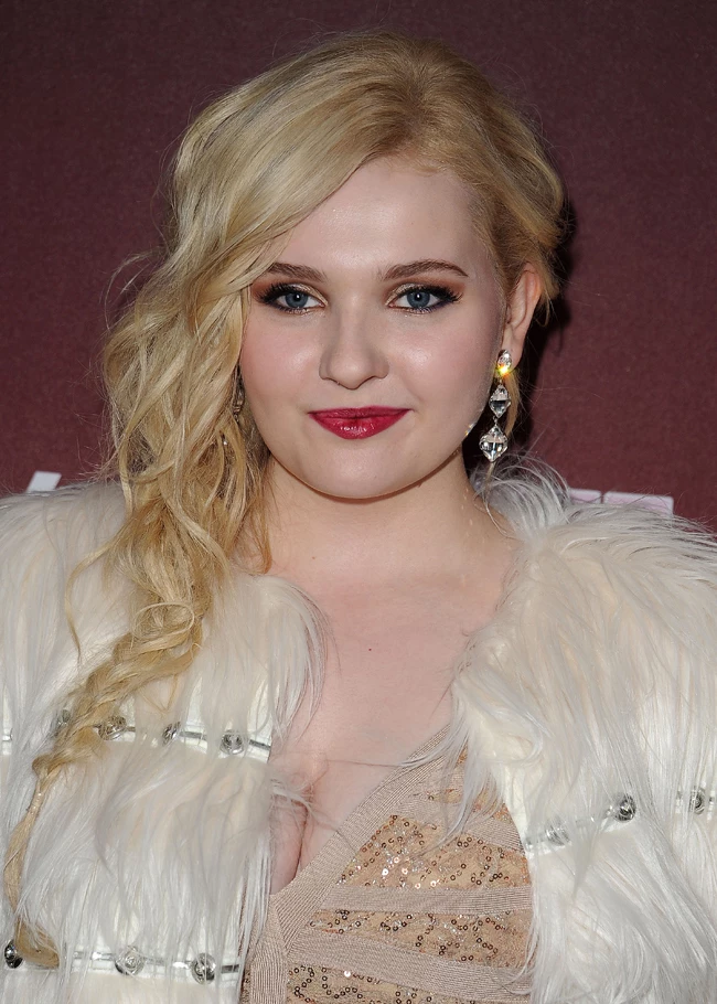 LOS ANGELES - SEPTEMBER 21:FOX's Scream Queens Season One Premiere Screening at the Wilshire Ebell Theatre on September 21, 2015 in Los Angeles, California. (Photo by Scott Kirkland/PictureGroup) Pictured: Abigail Breslin Ref: SPL1133263 210915 Picture by: PG / Splash News Splash News and Pictures Los Angeles: 310-821-2666 New York: 212-619-2666 London: 870-934-2666 photodesk@splashnews.com 