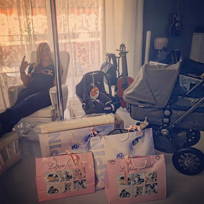 Πηνελόπη Αναστασοπούλου: Οι φίλοι της την γέμισαν δώρα λίγες μέρες πριν γεννήσει
