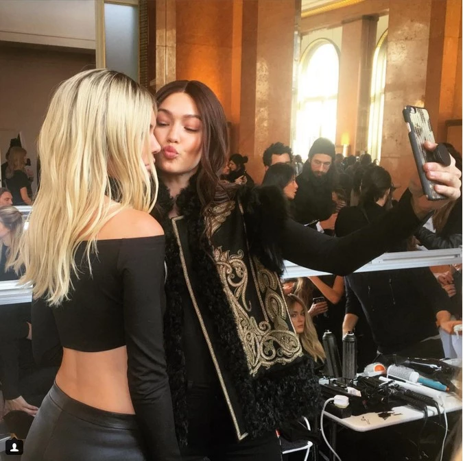 Kendall Jenner - Gigi Hadid: Ήταν και οι δύο αγνώριστες στο fashion show Balmain!