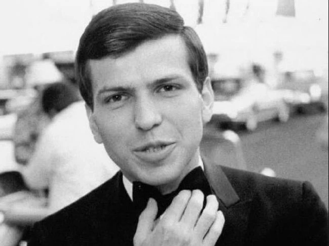 Έφυγε από τη ζωή ο Frank Sinatra Jr. σε ηλικία 72 ετών