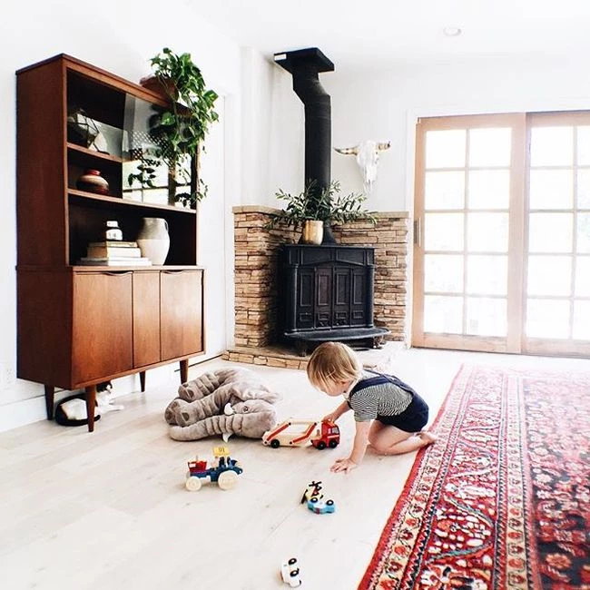 Eliana in Babyland: 10 ψέματα που ανεβάζουν οι μαμάδες του Instagram