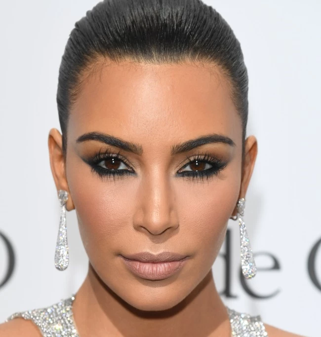 Kim Kardashian (expires June 16, 2017, photo cred Venturelli Getty Images)