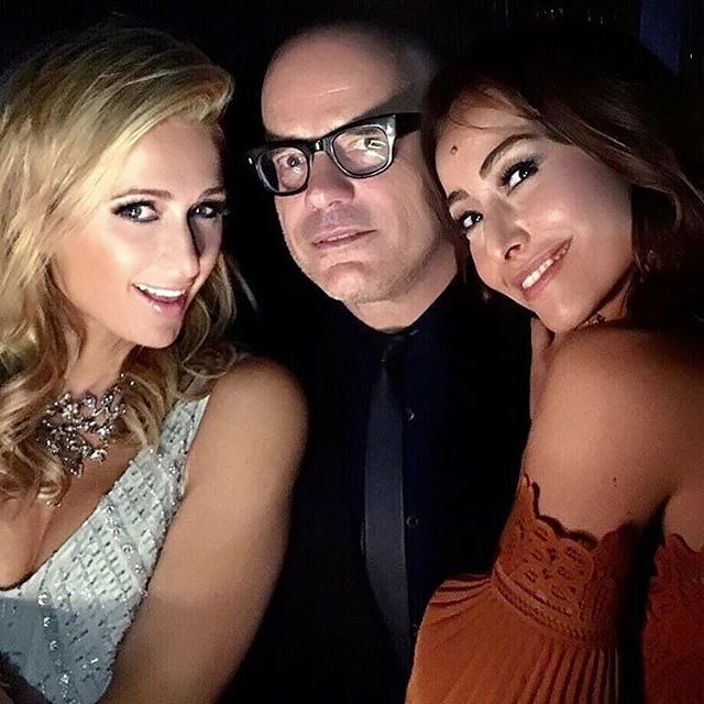 Paris Hilton: Είναι στην Μύκονο! (video)