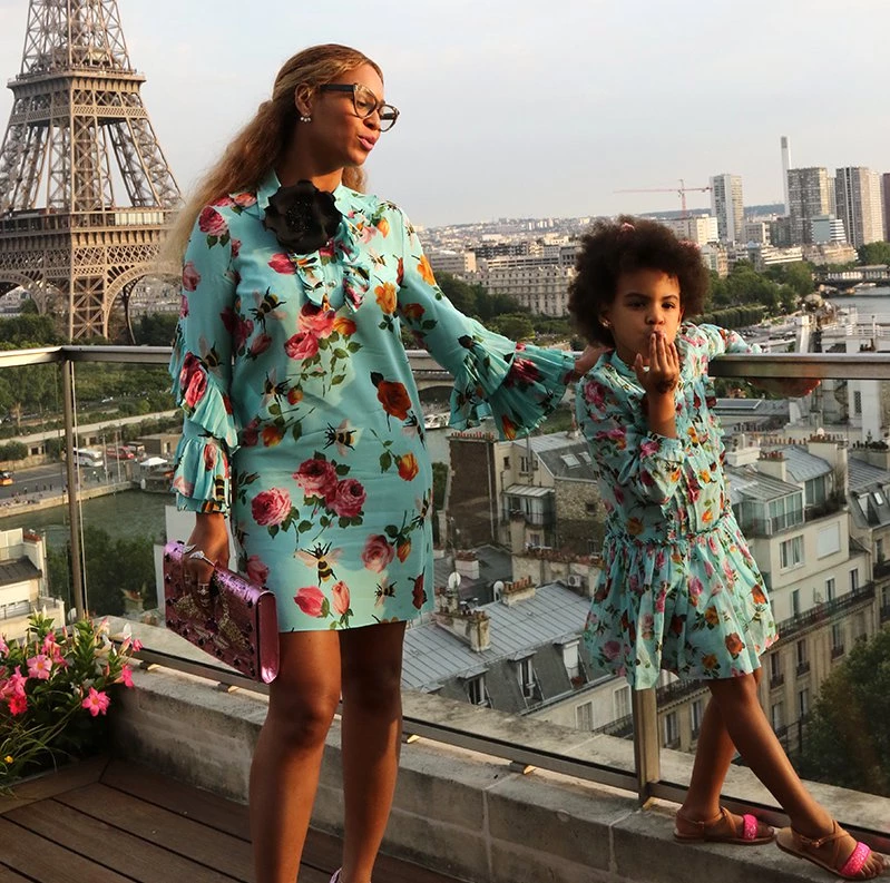 Beyonce: Ανεβάζει την πιο χαριτωμένη fashion φωτογραφία της με την Blue Ivy