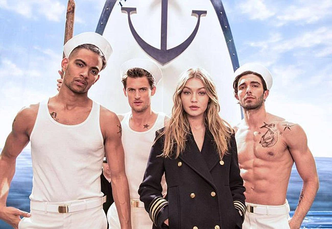 Gigi Hadid: Πρωταγωνιστεί στη νέα καμπάνια της Tommy Hilfiger