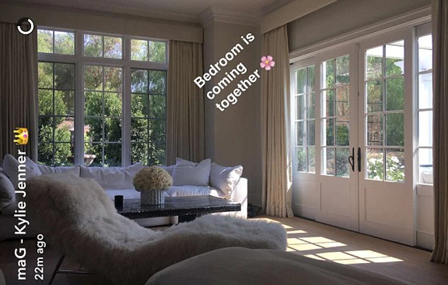 Kylie Jenner: Μοιράζεται το νέο της σπίτι μέσω social media (φωτογραφία)