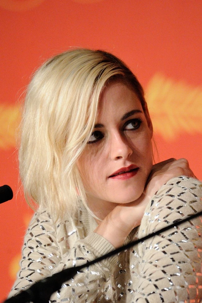 Kristen Stewart attending the 'Personal Shopper' Press Conference at the Palais Des Festivals in Cannes, France on May 17, 2016, as part of the 69th Cannes Film Festival. Photo by Aurore Marechal/ABACAPRESS.COM | 547267_017 Cannes France