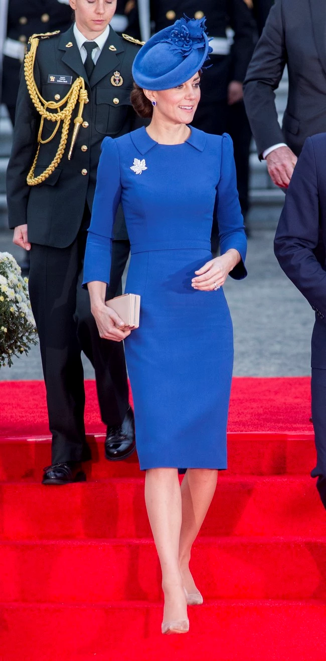 The Duke and Duchess of Cambridge attend the Official Welcome Ceremony at British Colombia's Parliament Building at the start of their official visit to Canada The couple were greeted by thousands of people at the open-air ceremony Their Royal Highnesses earlier arrived at Victoria Airport accompanied by Prince George and Princess Charlotte before moving to Government House - where they will be based throughout the tour. Pictured: Catherine Duchess of Cambridge Ref: SPL1362171 240916 Picture by: Ian Jones / Allpix / Splash News Splash News and Pictures Los Angeles:310-821-2666 New York: 212-619-2666 London: 870-934-2666 photodesk@splashnews.com 