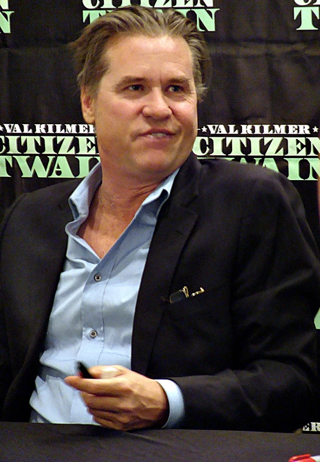 O Μichael Douglas αποκαλύπτει πως ο Val Kilmer πάσχει από καρκίνο