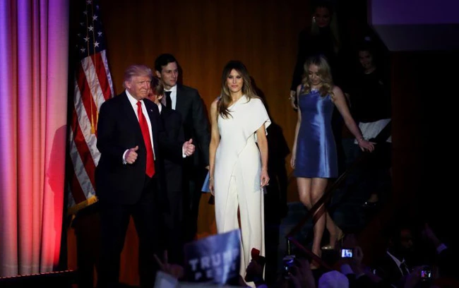 Η Melania Trump είναι η νέα Πρώτη Κυρία των ΗΠΑ - στυλ έχει;