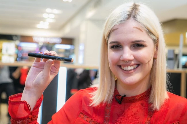 The Beauty Challenge by Smashbox: Oι νικήτριες μαθαίνουν τα μυστικά του contouring! - εικόνα 5