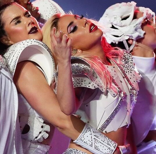 Lady Gaga: Το make up της στο Super Bowl δεν μας απογοήτευσε καθόλου