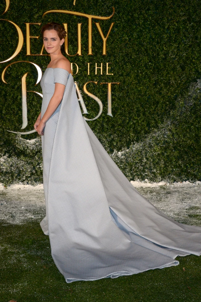 Emma Watson: H παραμυθένια της εμφάνιση στην πρεμιέρα του Beauty and the Beast