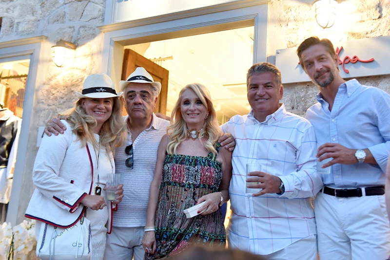 MyΎδρα Concept Store