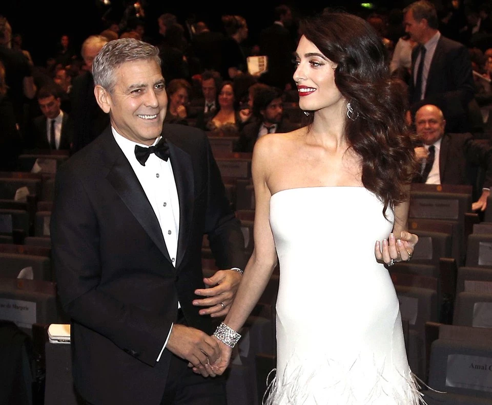 George - Amal Clooney: Έγιναν γoνείς!