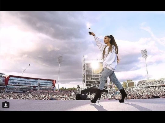 One Love Manchester: Συγκίνηση και πολλοί stars στη sold out συναυλία της Ariana Grande - εικόνα 2