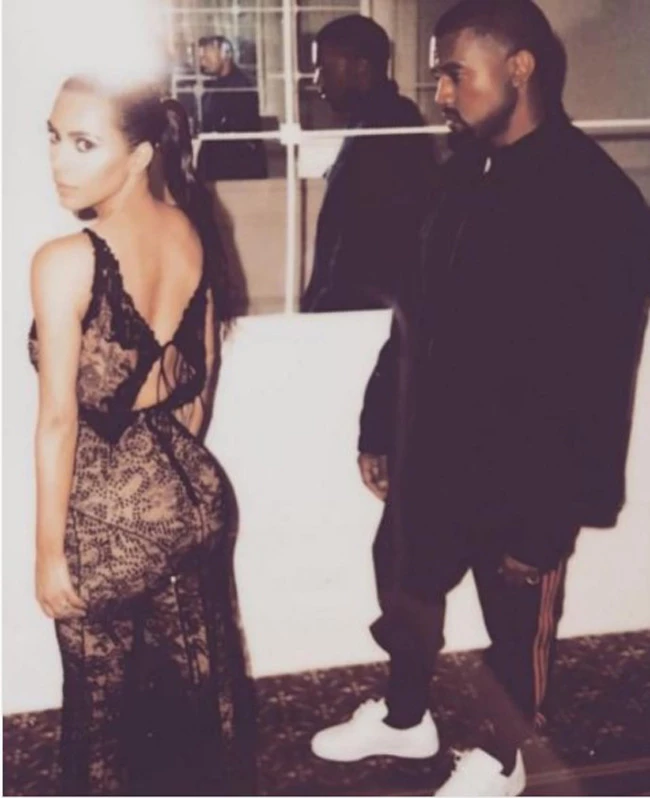 Kim Kardashian: Το τρυφερό της μήνυμα για τα γενέθλια του Kanye West