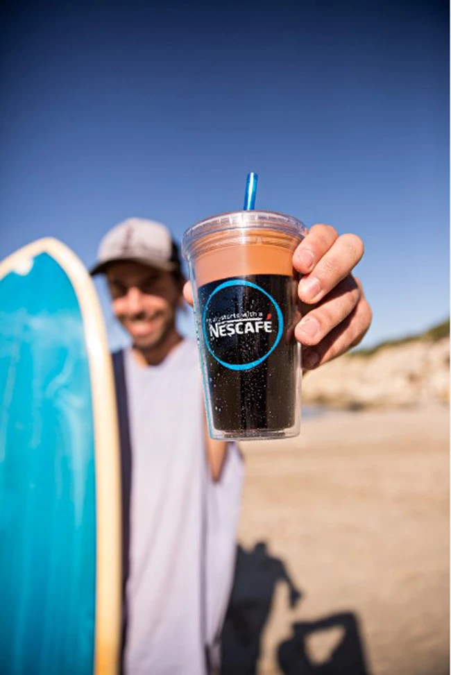 Το νέο αυθεντικό ποτήρι του Nescafé Frappé είναι εδώ και είναι γεμάτο… καλοκαίρια!