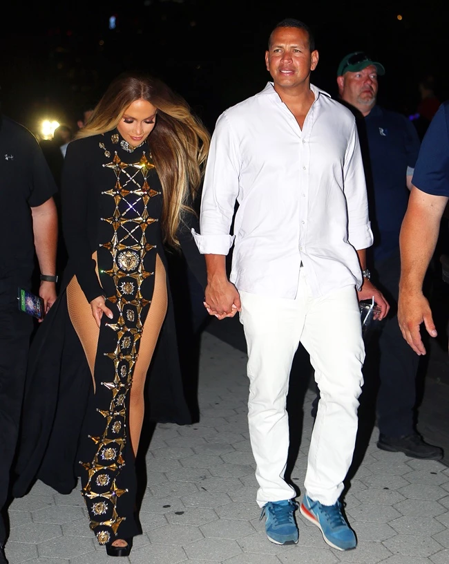 Jennifer Lopez: Με τον Alex Rodriguez πάντα στο πλευρό της!