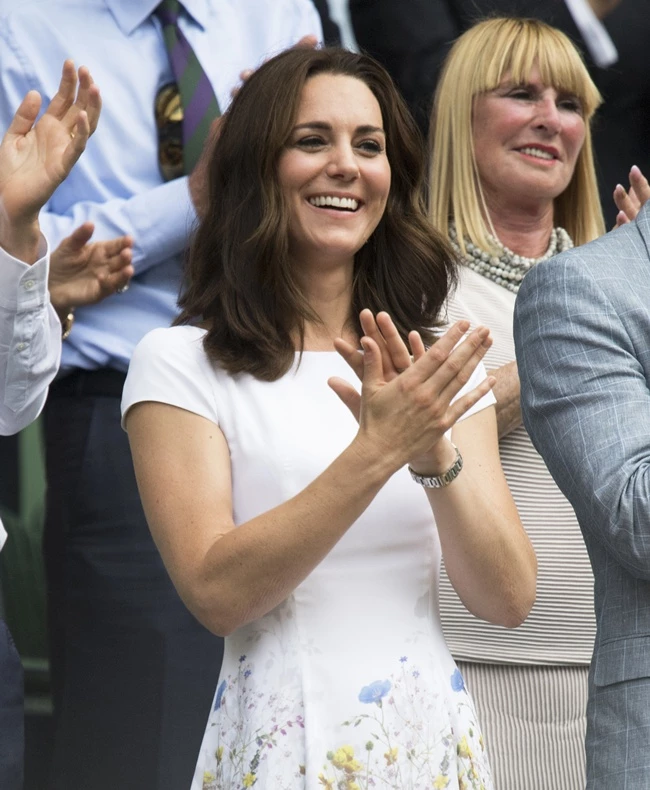 Kate Middleton: Δεν την έχουμε δει πιο γλυκιά στο πλευρό του Πρίγκιπα William