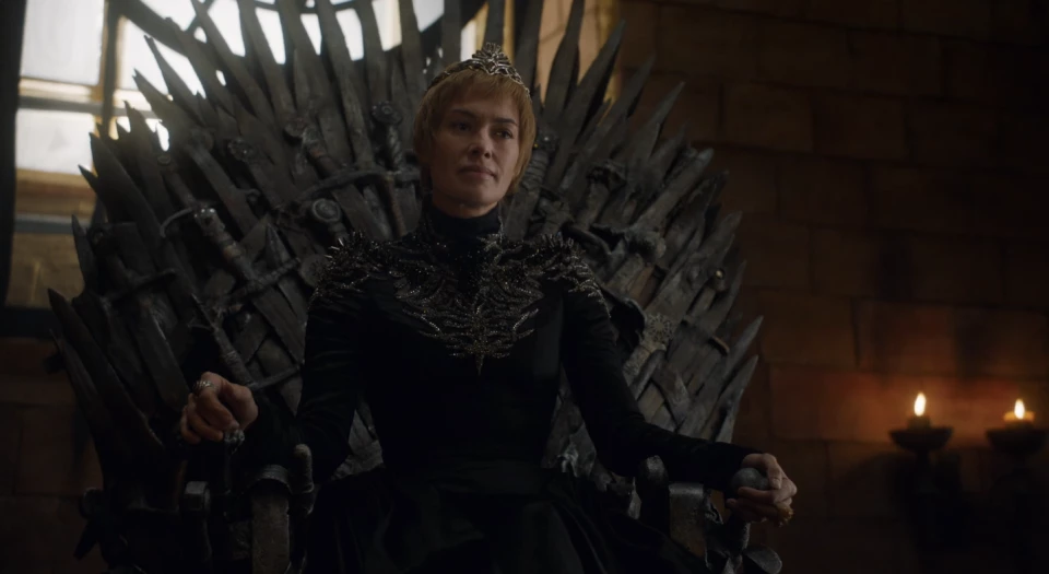 Cersei Lannister | Τι φόρεσε πάλι το fashion icon που όλοι λατρεύουν να μισούν;