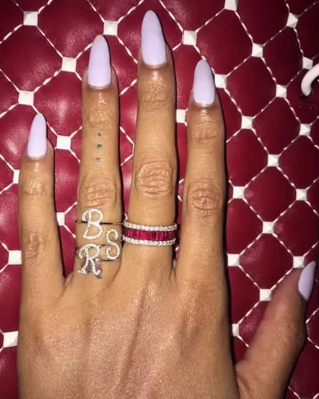 Beyonce: Το εντυπωσιακό δαχτυλίδι με τα αρχικά των παιδιών της!
