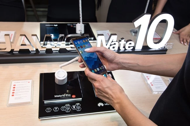 Huawei Mate 10 Pro & Huawei Mate 10 lite