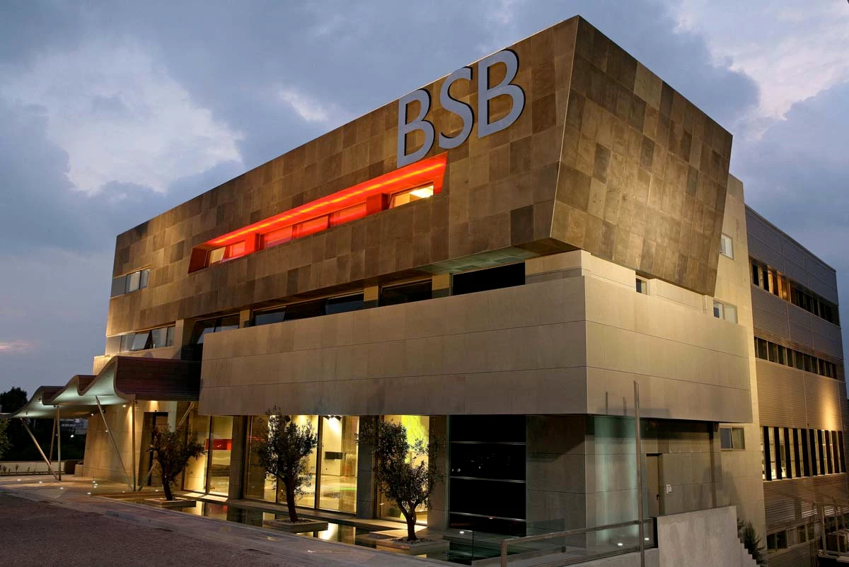 Pierre Cardin | Η BSB φέρνει στην Αθήνα έναν θρύλο της Μόδας!