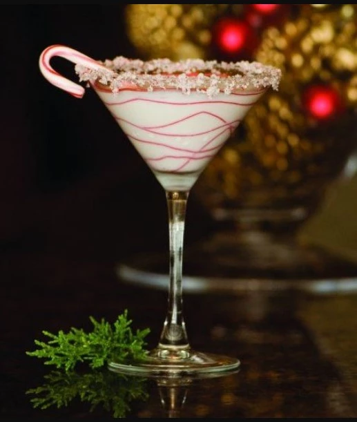 7 χριστουγεννιάτικα cocktails για τα γιορτινά σου τραπέζια - εικόνα 2