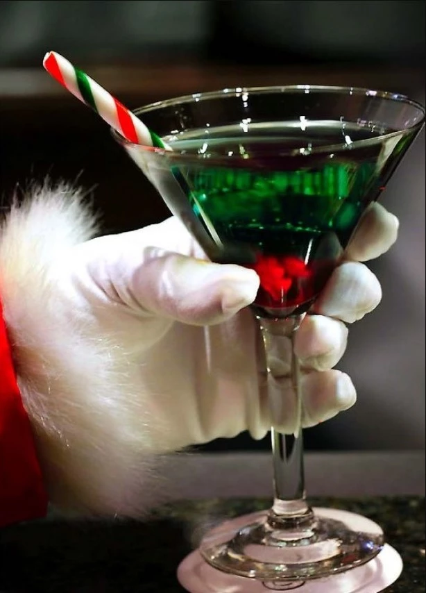7 χριστουγεννιάτικα cocktails για τα γιορτινά σου τραπέζια - εικόνα 3