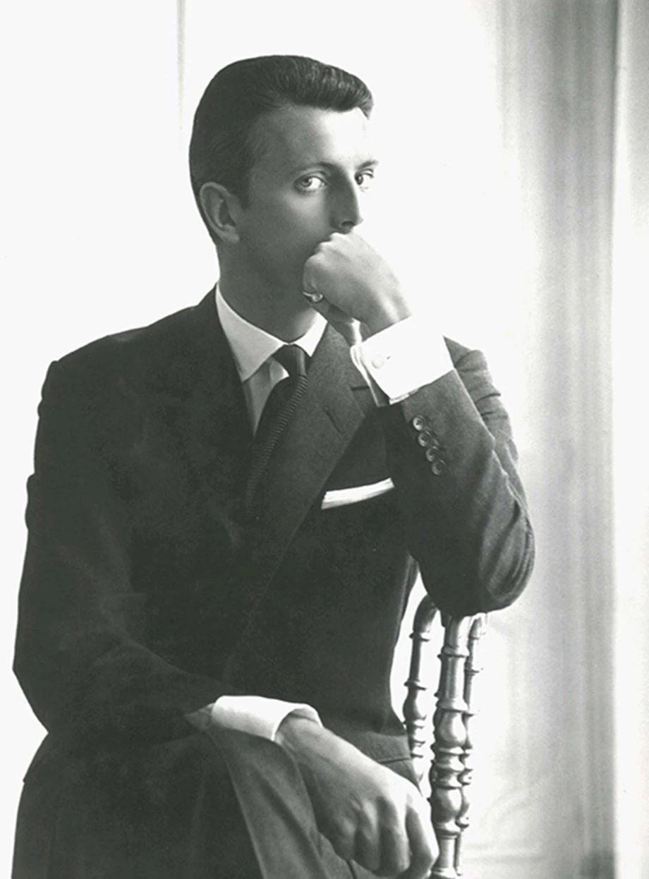 Hubert de Givenchy: Ο μετρ της γαλλικής κομψότητας που άλλαξε τον κόσμο της μόδας