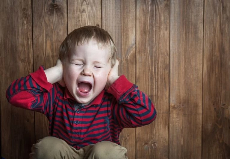 Πριν αντιδράσεις αρνητικά όταν το παιδί σου λέει όχι, σκέψου αυτά τα 5 ερωτήματα