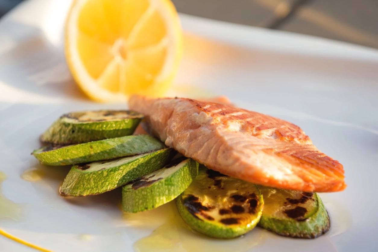5 συνταγές με ψάρι για την Κυριακή των Βαΐων | Ποια θα διαλέξεις για το γιορτινό τραπέζι;