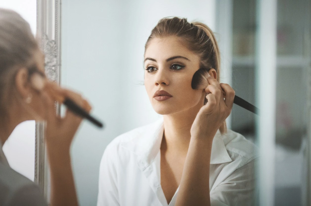 Οι συμβουλές που χρειάζεσαι για να έχεις καθαρά πινέλα μακιγιάζ