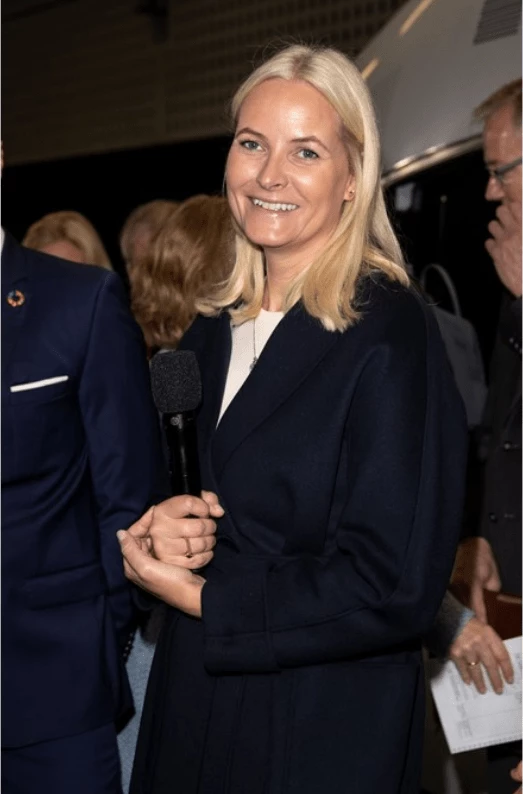 Η πριγκίπισσα Mette-Marit της Νορβηγίας είναι η νέα μας royal εμμονή