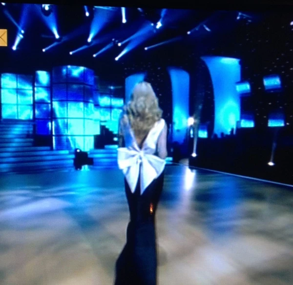 Look Analysis: Η Ζέτα Μακρυπούλια στο 6ο live του Dancing With The Stars