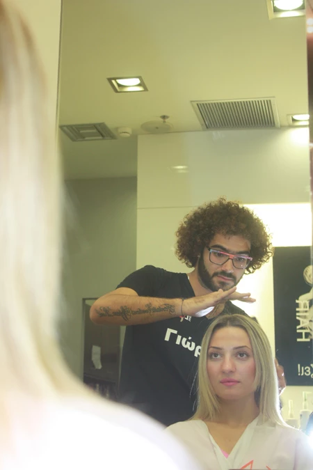 Jean Iver “Change your Hair Look”:  Βήμα βήμα η μεταμόρφωση των τυχερών του διαγωνισμού με τη Miss Bloom.  - εικόνα 9